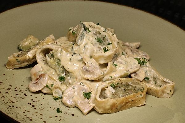 Maultaschen with Zucchini and Mushrooms