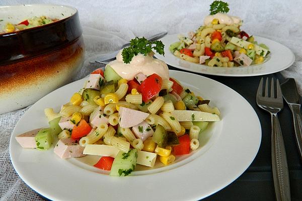 McMoe`s Colorful Pasta Salad