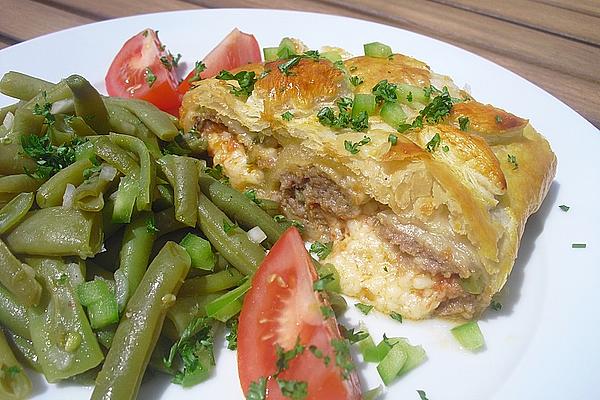 Meat Roll in Puff Pastry