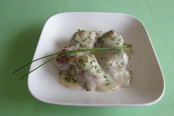 Meatballs in Herb Cream Sauce