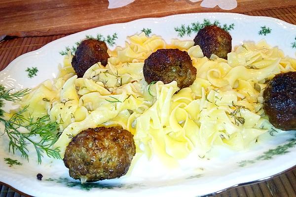 Meatballs in White Cream Sauce