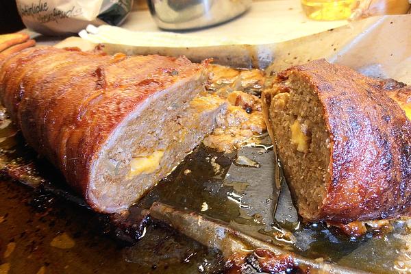 Meatloaf Wrapped in Bacon