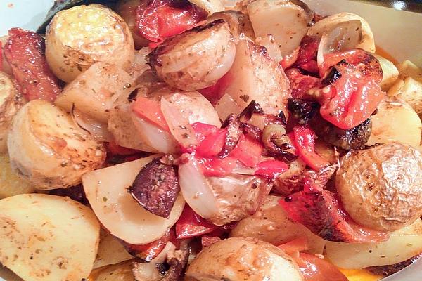 Mediterranean Oven Vegetables with Quark Yoghurt Dip