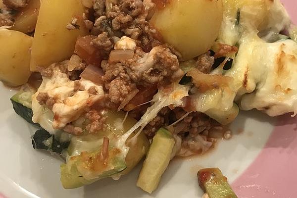 Mediterranean Potato Minced Meat Casserole