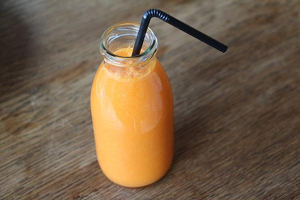 Melon and Nectarine Smoothie
