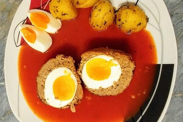 Minced Meat Nests in Tomato Sauce