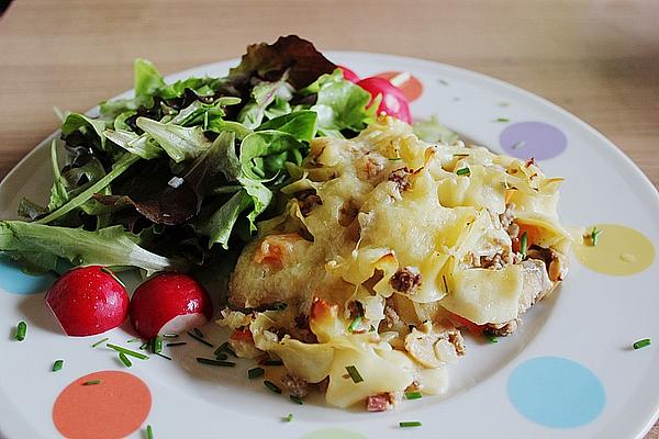 Minced Meat Noodle Casserole