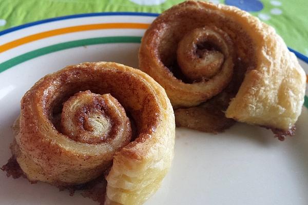 Mini Croissant Cinnamon Rolls À La BBQ Pit