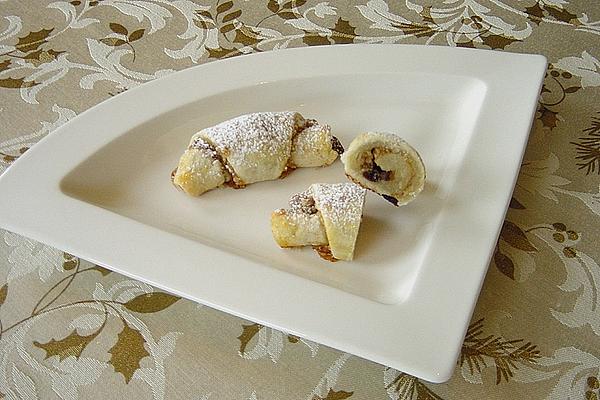 Mini Croissants with Fine Filling