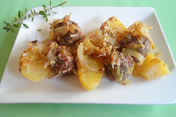 Mini Meatballs with Potatoes Gratinated
