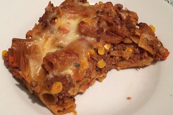 Mirko`s End-of-month Pasta Bake