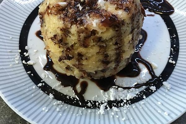 Moist Cup Cake with Yogurt from Microwave