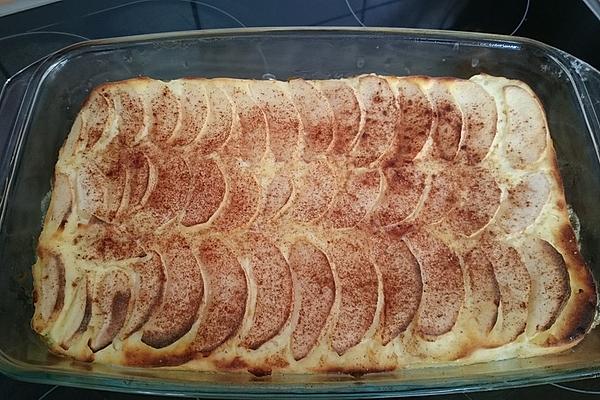 Moist Curd Casserole with Apples
