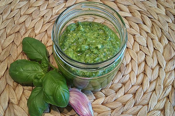 Momo`s Pesto