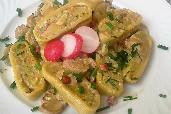 Mushroom Cream – Pan with Ravioli