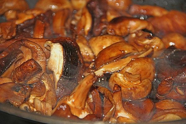 Mushrooms in Oyster Sauce