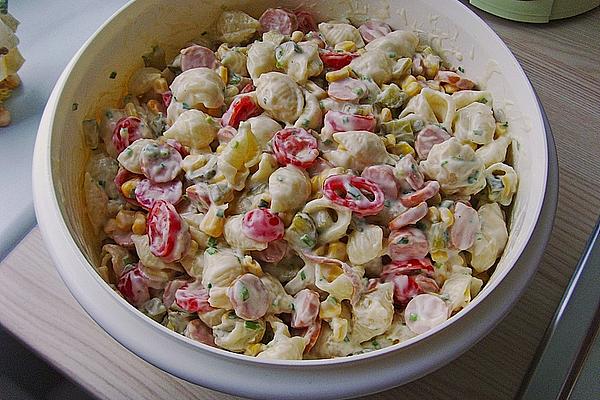 Mussel Pasta Salad with Wiener Sausages