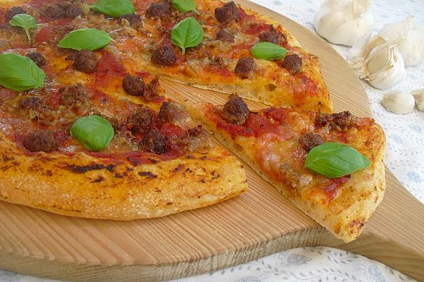Neapolitan Pizza Salsiccia