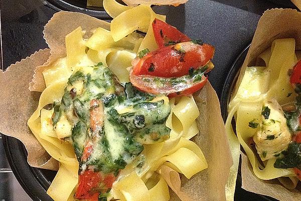Noodle Nests with Spinach and Chicken Breast