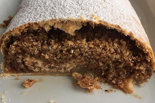 Nut Strudel