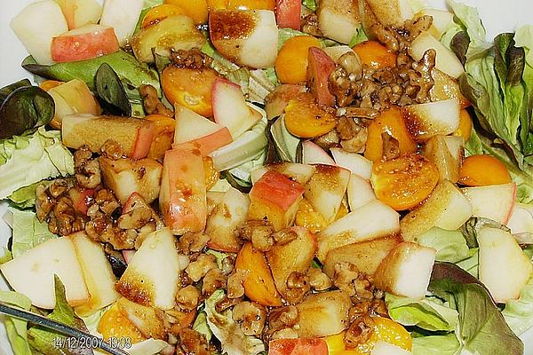 Oak Leaf Salad with Physalis