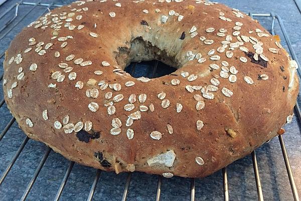 Oat Fruit Wreath