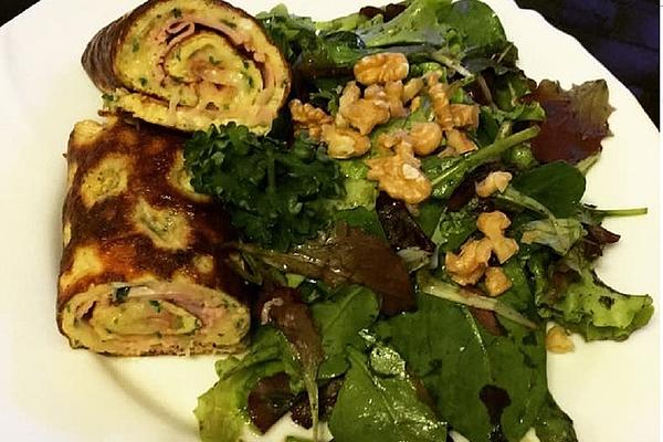 Omelette Roll with Ham and Cheese Filling