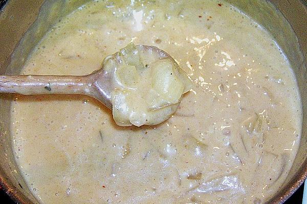 Onions in Cream Sauce