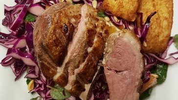 Chinese Cabbage Salad with Duck Breast and Oranges