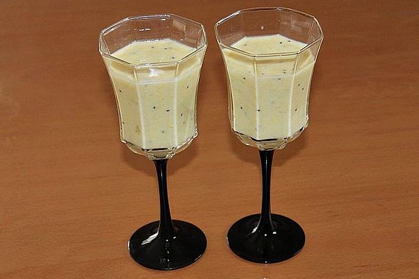 Orange Kiwi Yogurt Smoothie