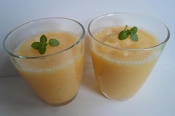 Orange, Pear and Apple Smoothie