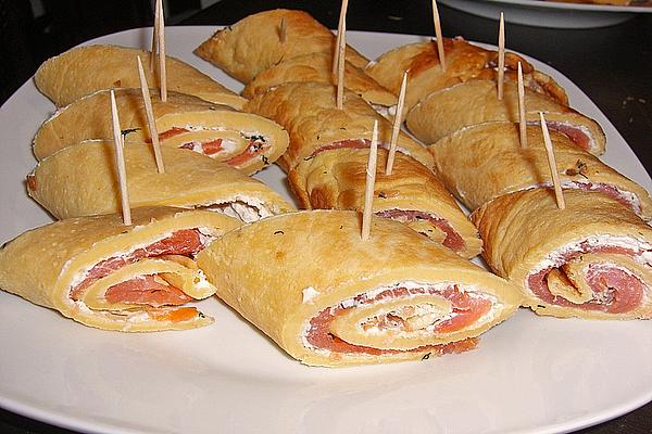 Pancakes Filled with Salmon