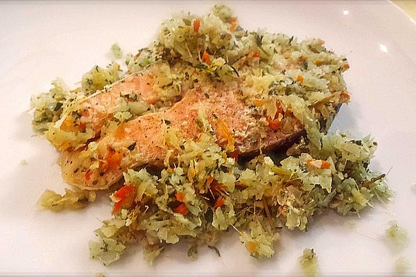Pangasius Fillet with Ginger, Garlic, Chilli in Aluminum Foil with Vegetables