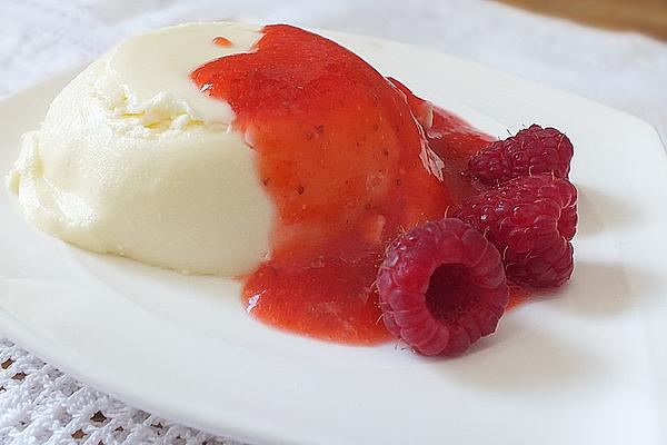 Panna Cotta with Raspberries