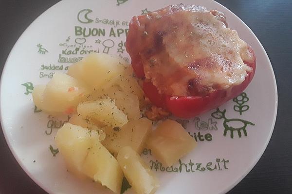 Paprika – Filled and Baked