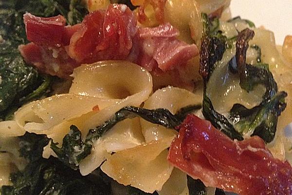 Pasta Bake with Parma Ham and Spinach