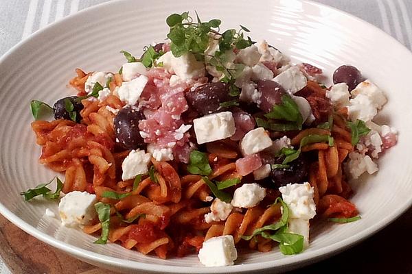 Pasta `Greek Style`