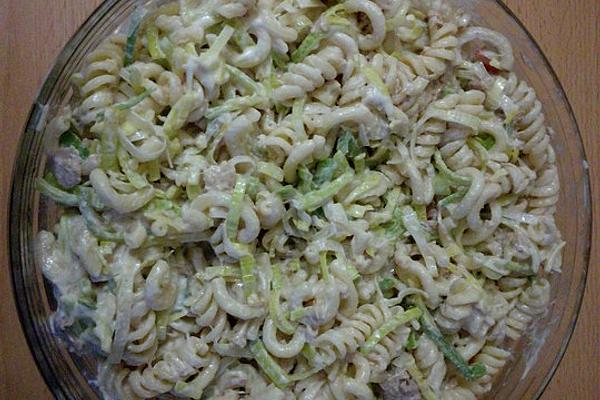 Pasta Salad with Tuna and Leek