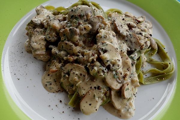 Pasta with Mushroom Ragout