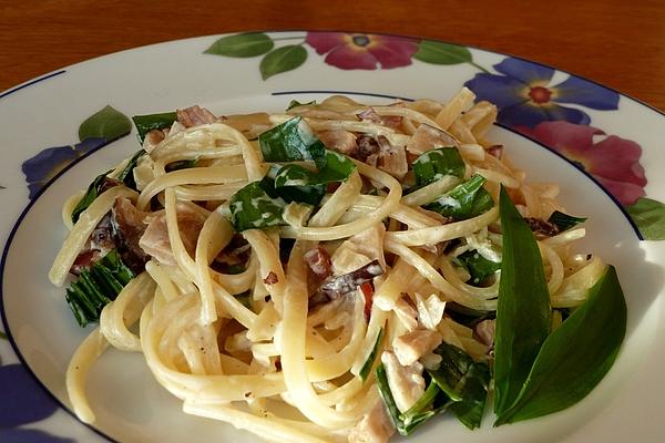 Pasta with Mushrooms, Bacon and Wild Garlic
