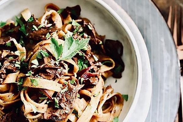 Pasta with Porcini Mushroom and Red Wine Sauce