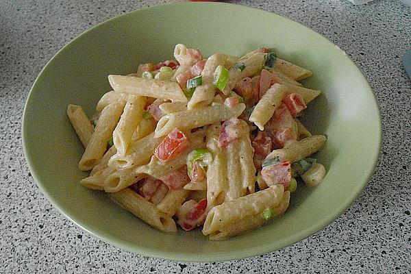 Pasta with Tomatoes and Fresh Goat Cheese