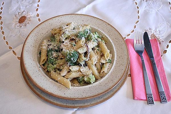 Penne with Broccoli and Ricotta