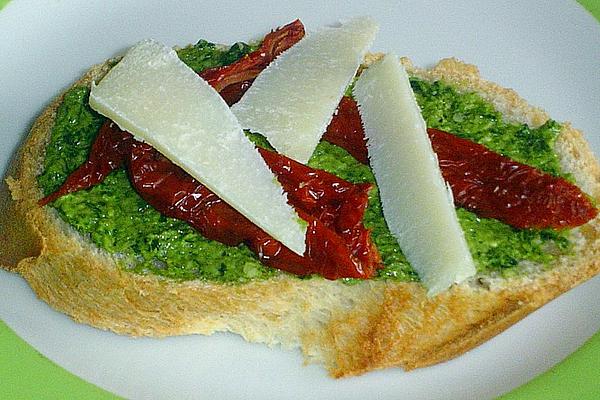 Pesto – Parmesan – Toasts