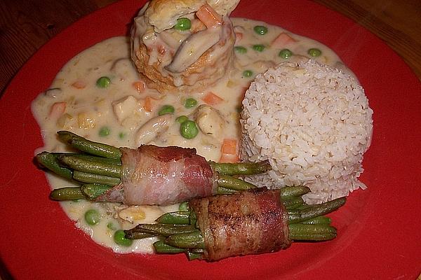 Pies with Chicken or Veal Ragout