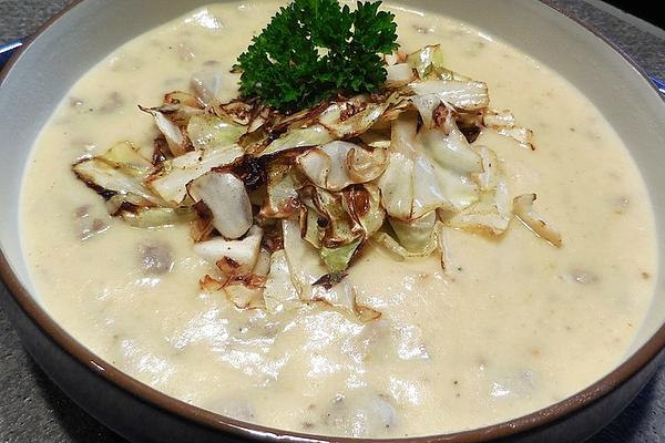 Pointed Cabbage Soup with Mince