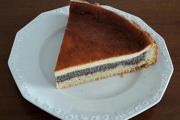 Poppy Seed Cake with Cream Sauce
