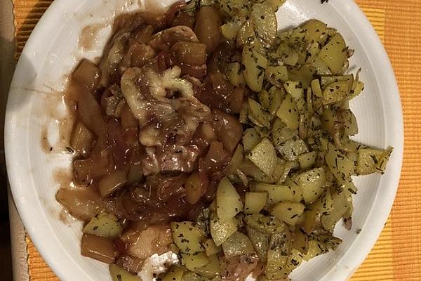 Pork Fillet with Fruit – Onion – Balsamic Vinegar – Sherry – Dressing