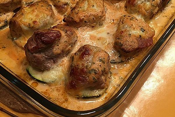Pork Fillet with Zucchini and Mozzarella