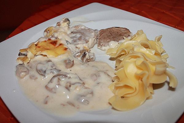 Pork Medallions in Crème Fraiche Sauce